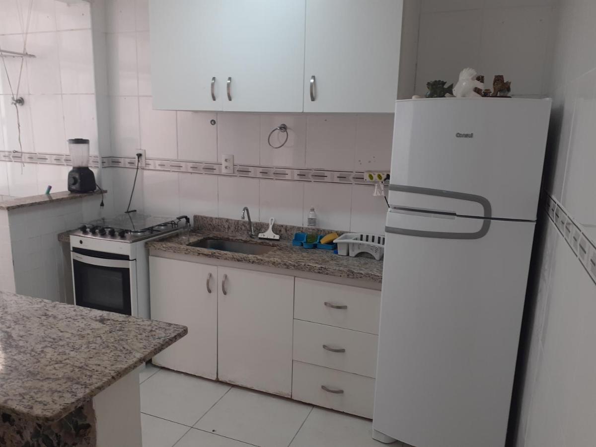 Apartamento Vento E Mar - 2 Quartos Com Sacada Na Quadra Da Praia Do Gonzaga Santos  Extérieur photo