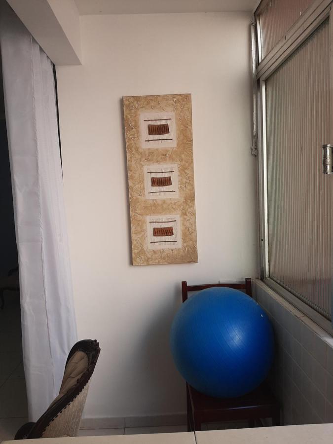 Apartamento Vento E Mar - 2 Quartos Com Sacada Na Quadra Da Praia Do Gonzaga Santos  Extérieur photo