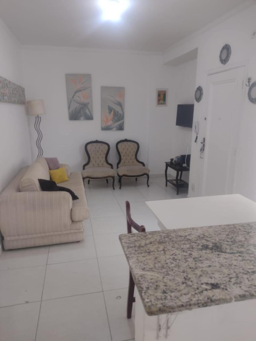 Apartamento Vento E Mar - 2 Quartos Com Sacada Na Quadra Da Praia Do Gonzaga Santos  Extérieur photo