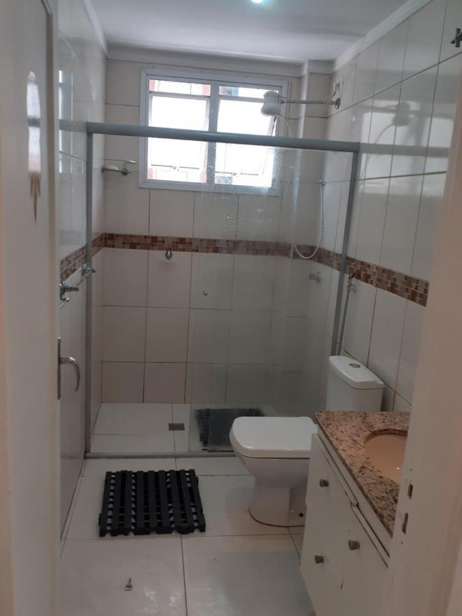 Apartamento Vento E Mar - 2 Quartos Com Sacada Na Quadra Da Praia Do Gonzaga Santos  Extérieur photo